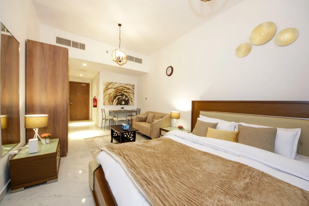 Complete Apartment Furnishing Checklist for New Airbnb Hosts in the UAE